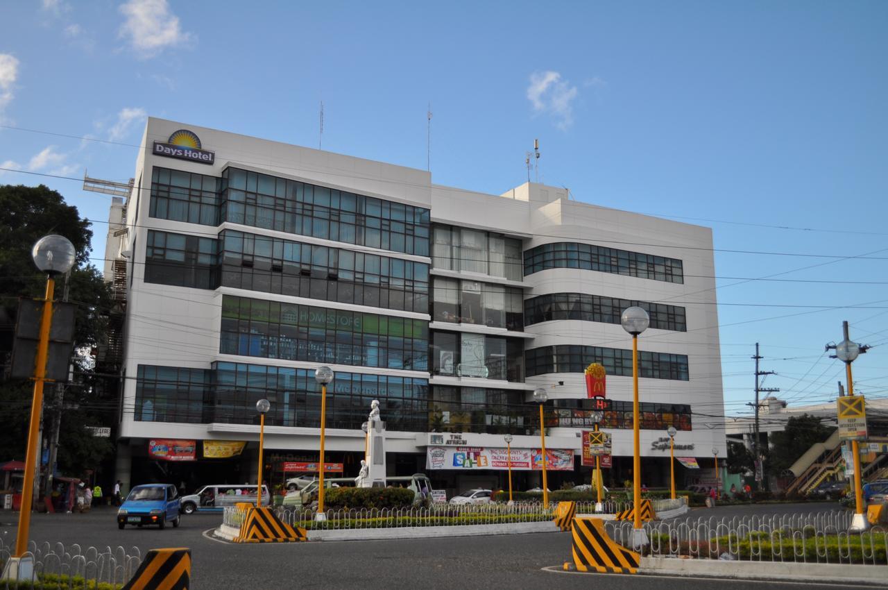 Days Hotel By Wyndham Iloilo Bagian luar foto